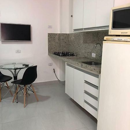 Apartamento Pertinho Da Uem/Novo Centro Maringá Exterior photo